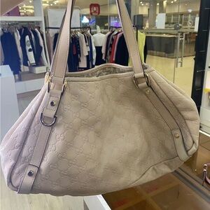Gucci leather bag